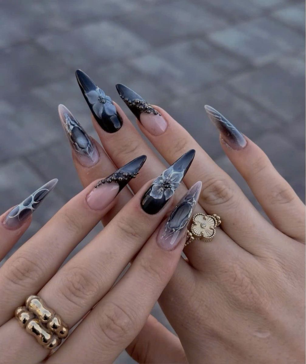 Tiệm Nail Nguyễn Thị Thập